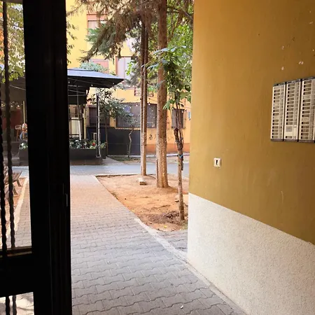 Elegant In Appartement Tirana